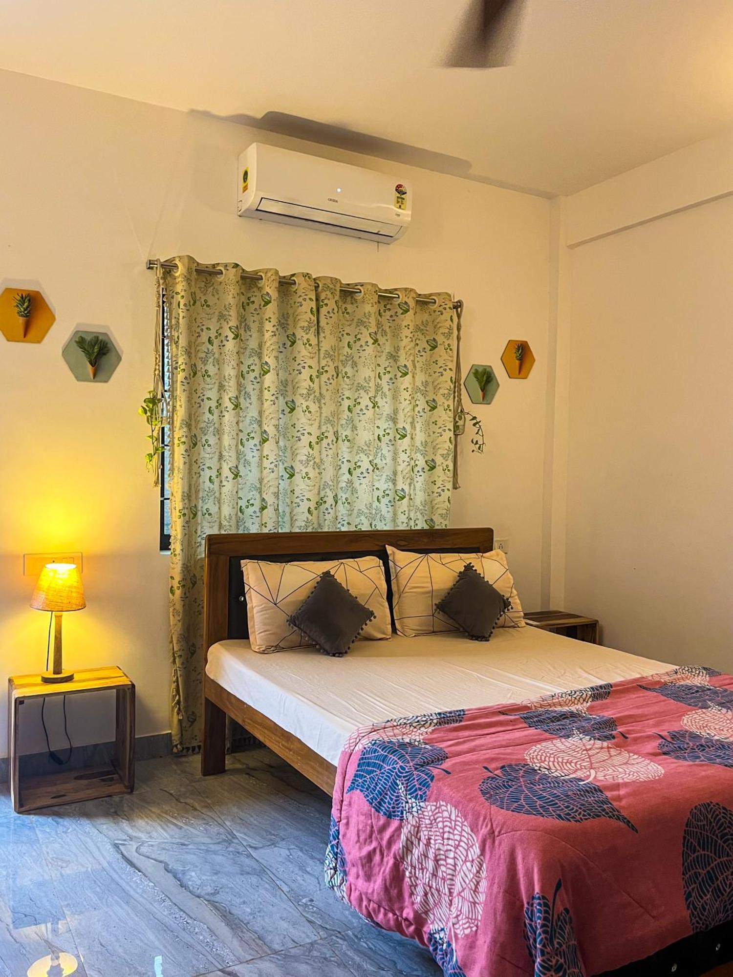 Natures Haven Vagator Apartment Ngoại thất bức ảnh